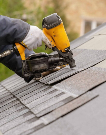 roof contractors Canoga Park